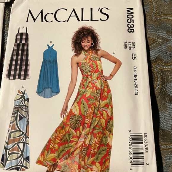 Plus Size Sewing Patterns - Picture 5 of 10